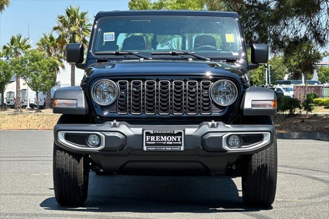 new 2024 Jeep Gladiator car, priced at $33,453