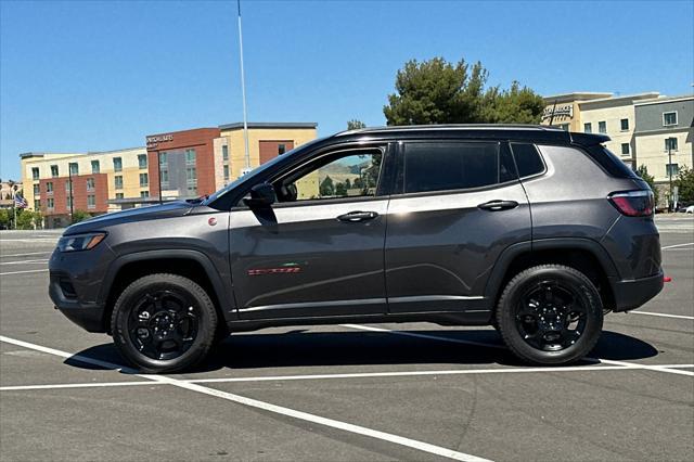 new 2024 Jeep Compass car, priced at $29,585