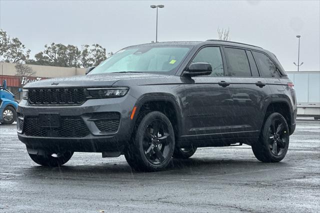 new 2025 Jeep Grand Cherokee car, priced at $41,675