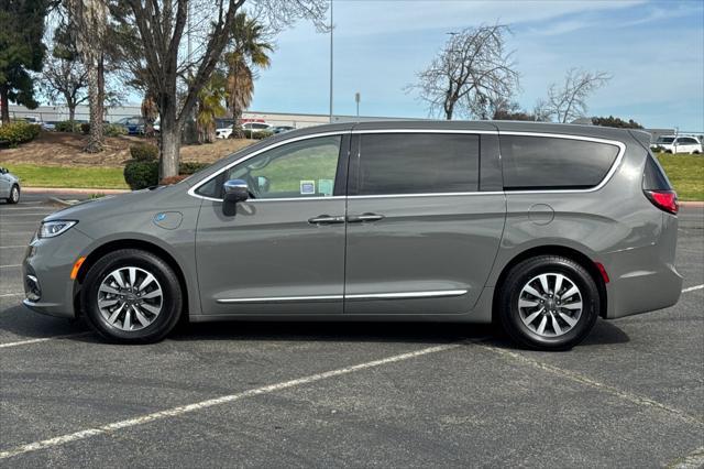 used 2022 Chrysler Pacifica Hybrid car, priced at $30,688