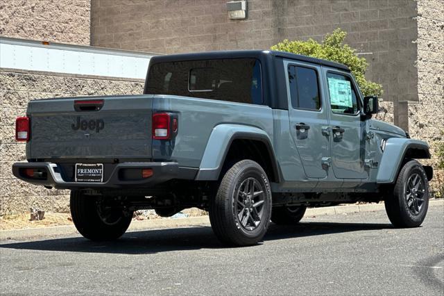 new 2024 Jeep Gladiator car, priced at $38,845