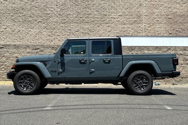 new 2024 Jeep Gladiator car, priced at $38,845