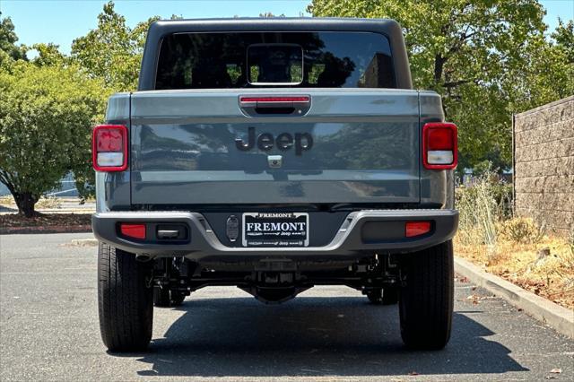 new 2024 Jeep Gladiator car, priced at $38,845