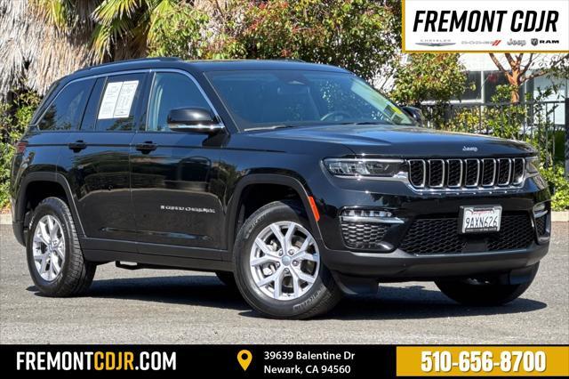 used 2022 Jeep Grand Cherokee car, priced at $28,998