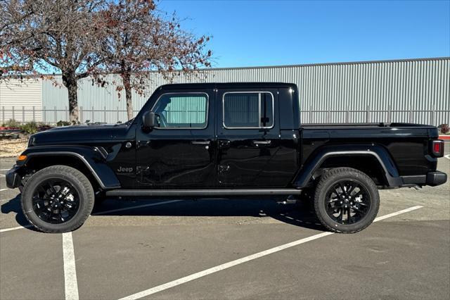 new 2025 Jeep Gladiator car, priced at $42,235