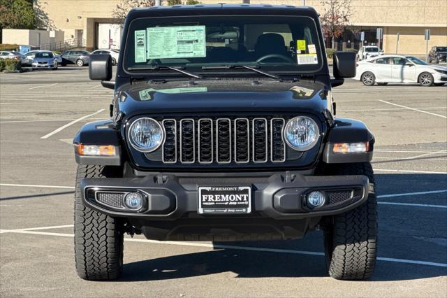 new 2025 Jeep Gladiator car, priced at $42,235