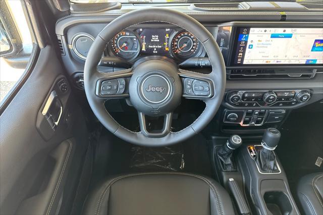 new 2025 Jeep Gladiator car, priced at $45,900