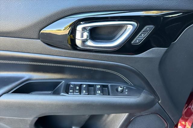 used 2022 Jeep Compass car, priced at $25,798