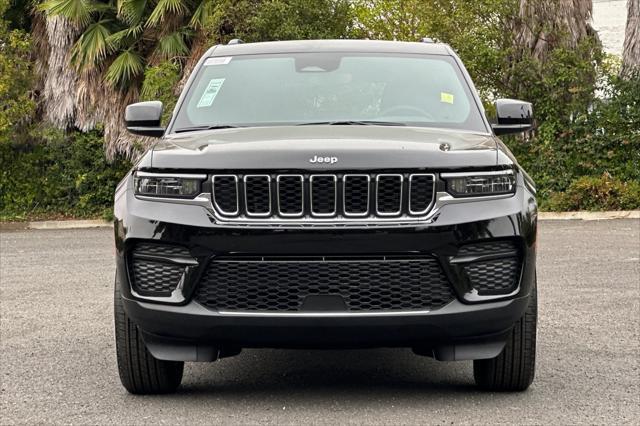 new 2024 Jeep Grand Cherokee car, priced at $31,675