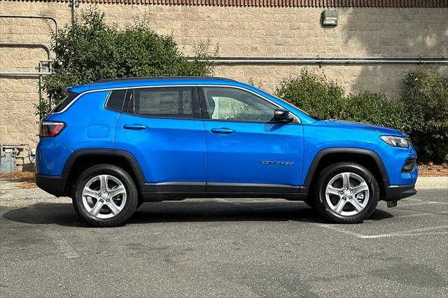 new 2024 Jeep Compass car, priced at $25,135