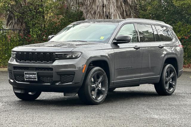 new 2025 Jeep Grand Cherokee L car, priced at $43,675