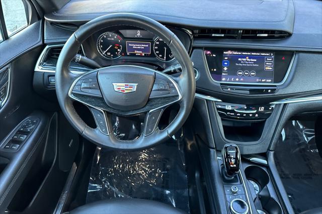 used 2022 Cadillac XT5 car, priced at $25,988