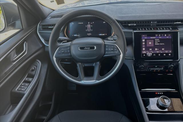 new 2025 Jeep Grand Cherokee car, priced at $37,263