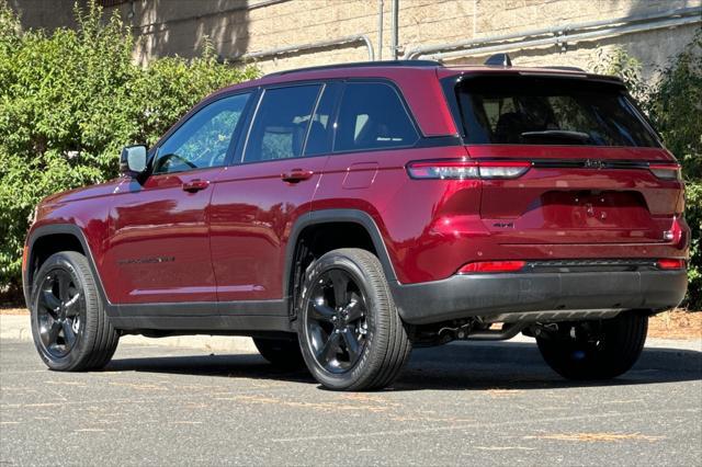 new 2023 Jeep Grand Cherokee car, priced at $47,565