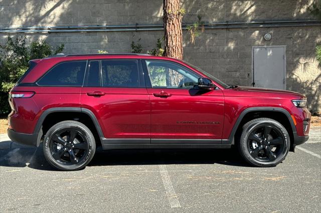 new 2023 Jeep Grand Cherokee car, priced at $47,565