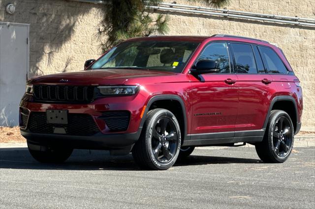 new 2023 Jeep Grand Cherokee car, priced at $47,565