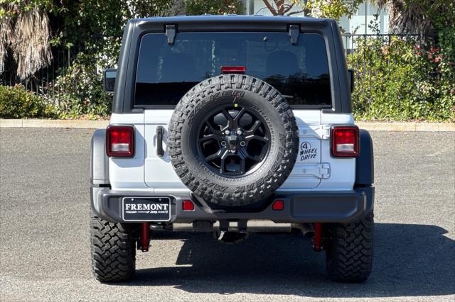 new 2025 Jeep Wrangler car, priced at $42,082