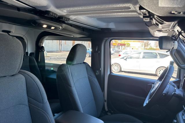 new 2025 Jeep Wrangler car, priced at $42,082
