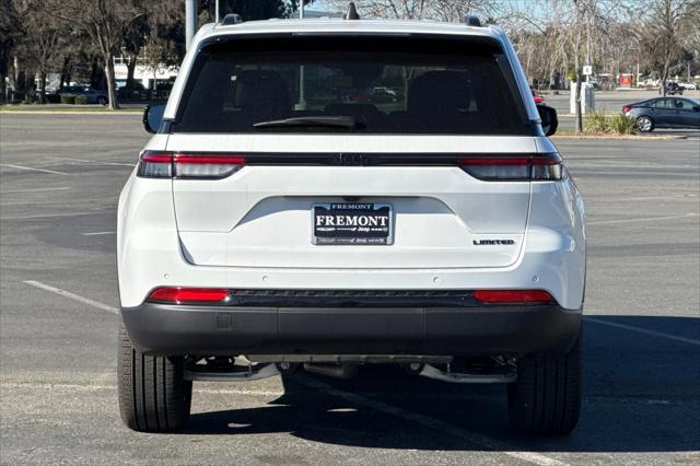 new 2025 Jeep Grand Cherokee car, priced at $41,425