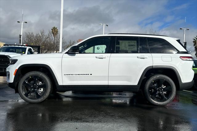 new 2025 Jeep Grand Cherokee car, priced at $49,360