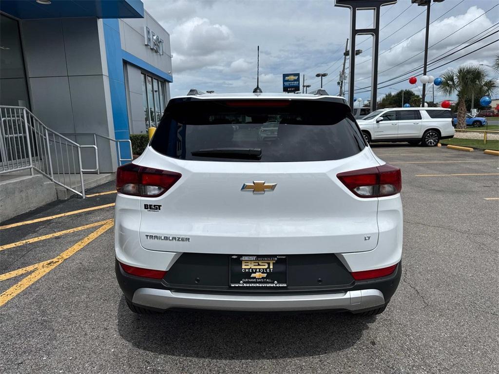 new 2026 Chevrolet TrailBlazer car, priced at $23,855