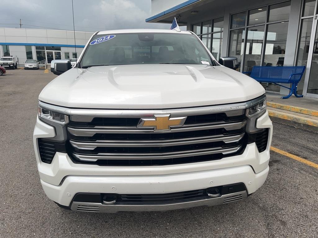 used 2024 Chevrolet Silverado 1500 car, priced at $61,995