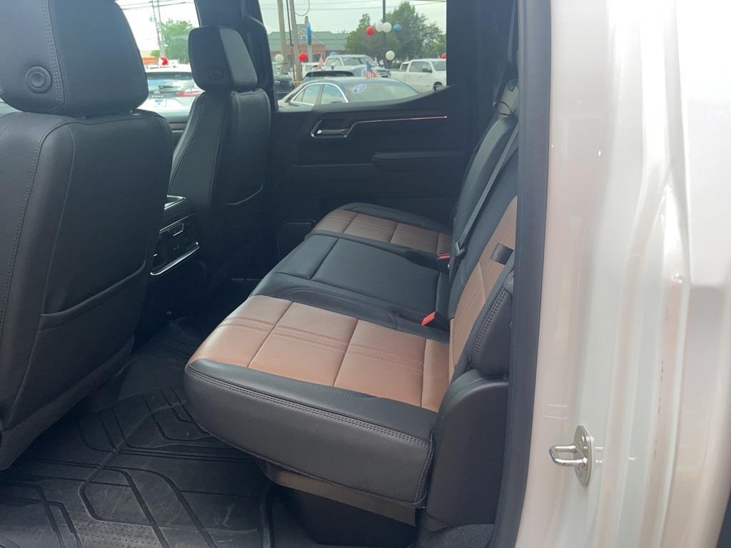 used 2024 Chevrolet Silverado 1500 car, priced at $61,995