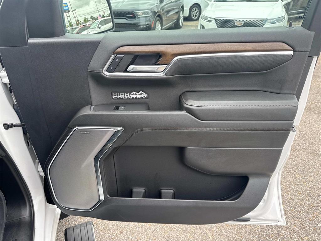 used 2024 Chevrolet Silverado 1500 car, priced at $59,995
