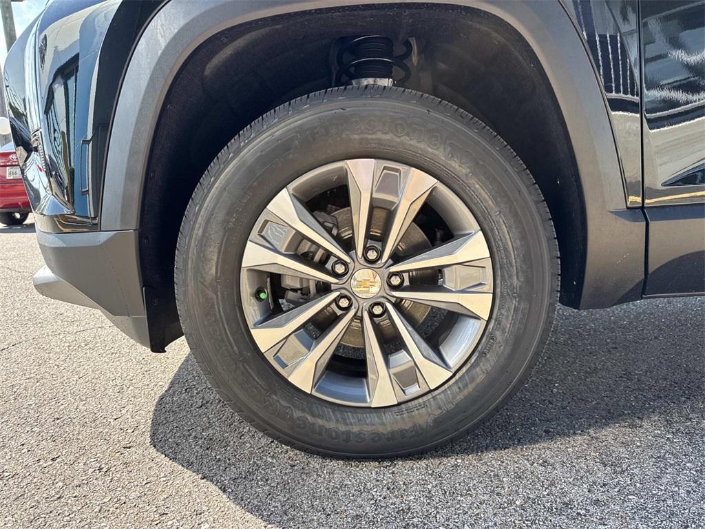 new 2026 Chevrolet Equinox car, priced at $30,280