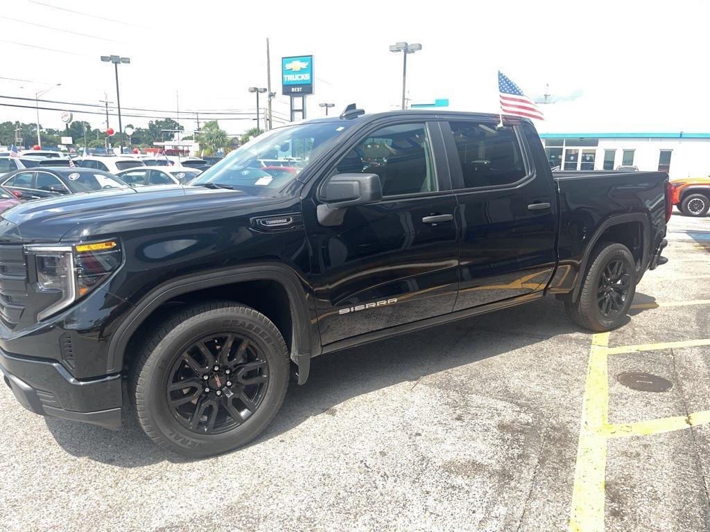used 2025 GMC Sierra 1500 car, priced at $41,995