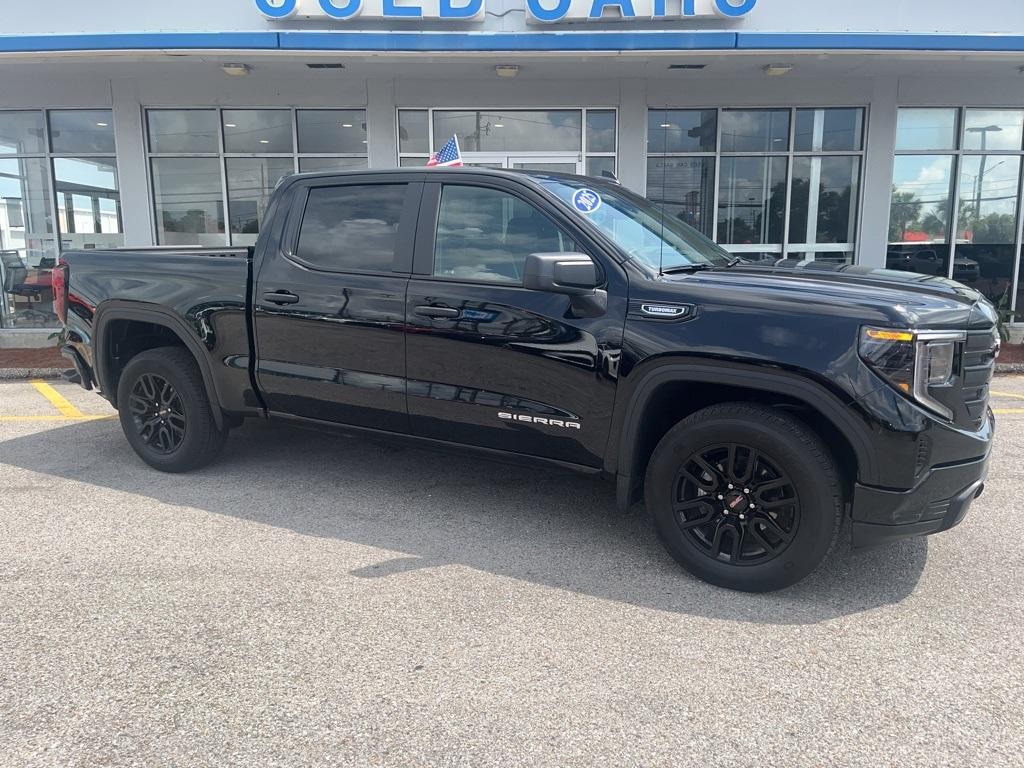 used 2025 GMC Sierra 1500 car, priced at $41,995