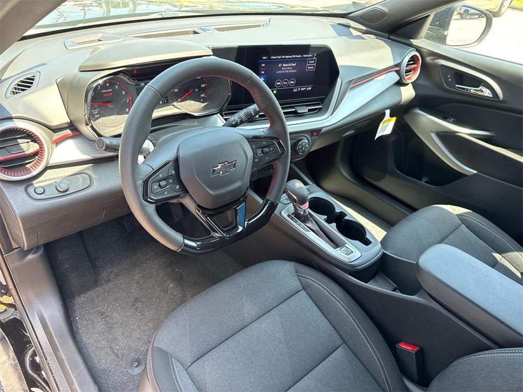 new 2025 Chevrolet Trax car, priced at $25,730