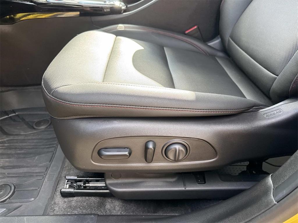 used 2025 Chevrolet Trax car, priced at $25,450