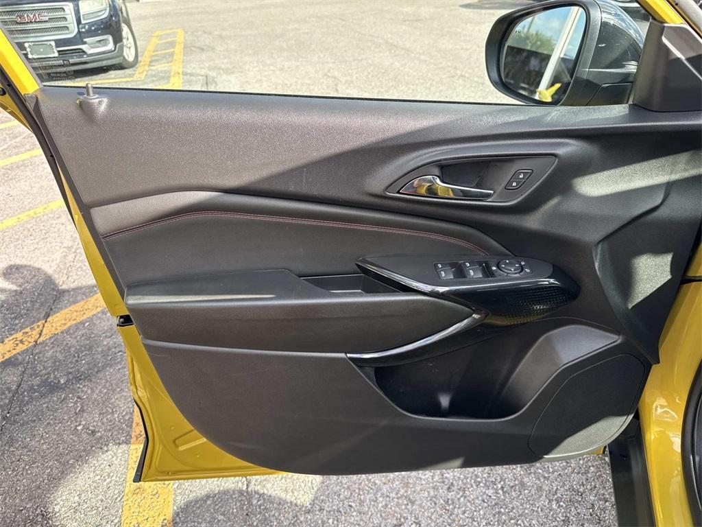 used 2025 Chevrolet Trax car, priced at $25,450