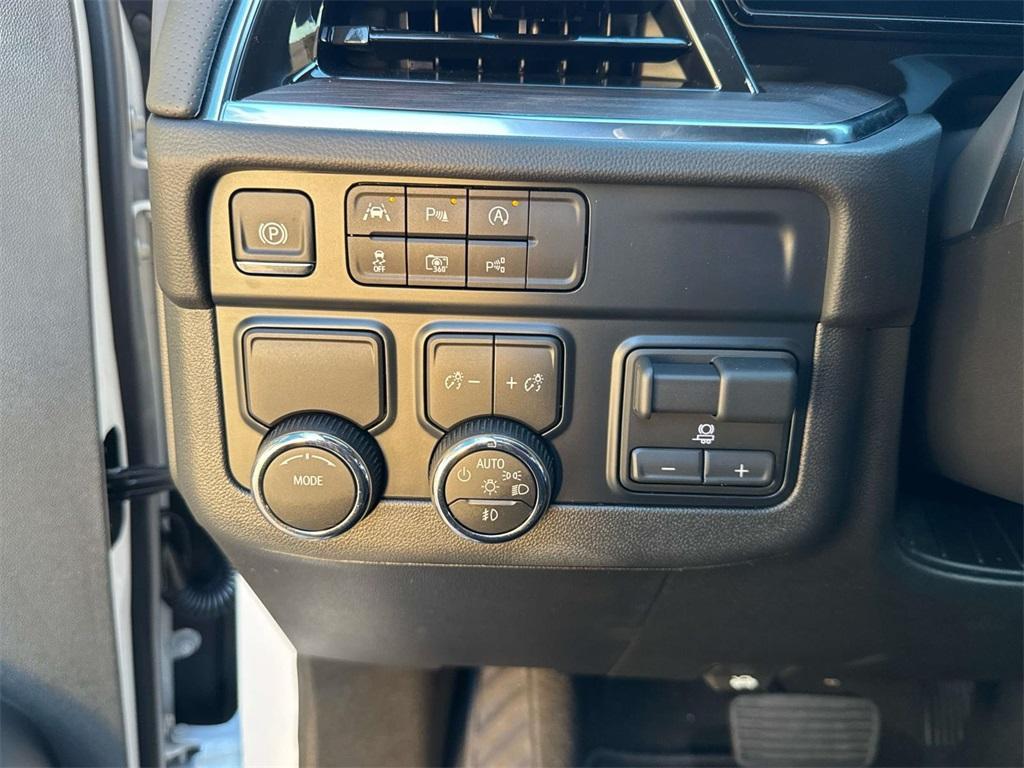 new 2026 Chevrolet Tahoe car, priced at $78,880