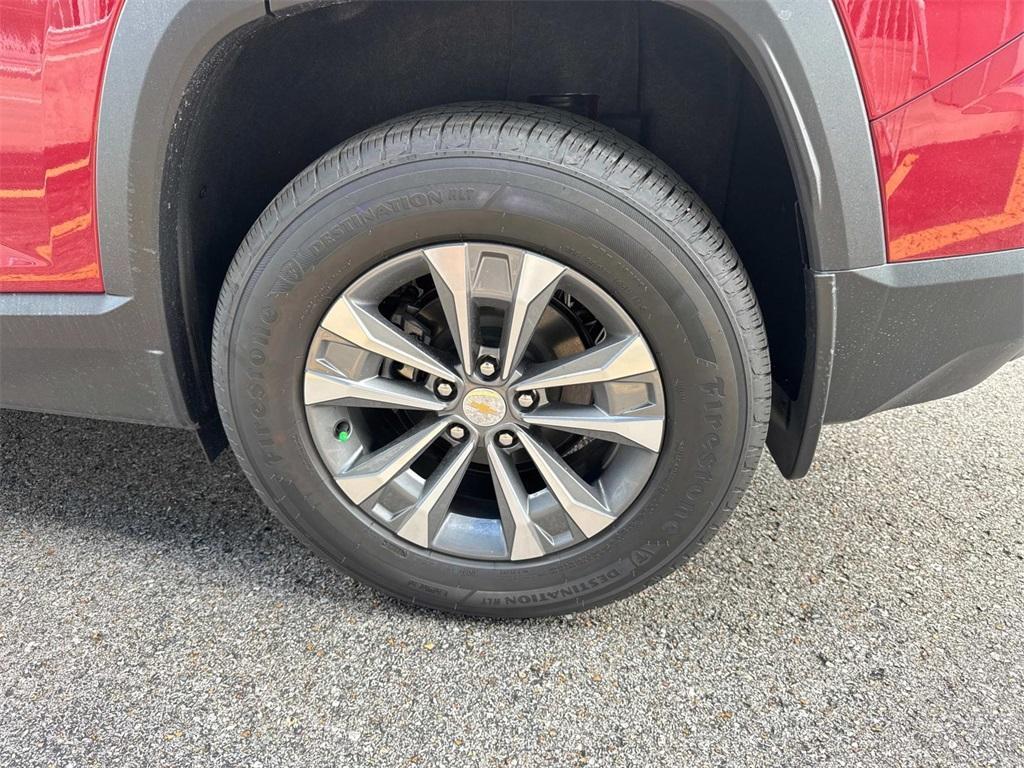 new 2026 Chevrolet Equinox car, priced at $29,930
