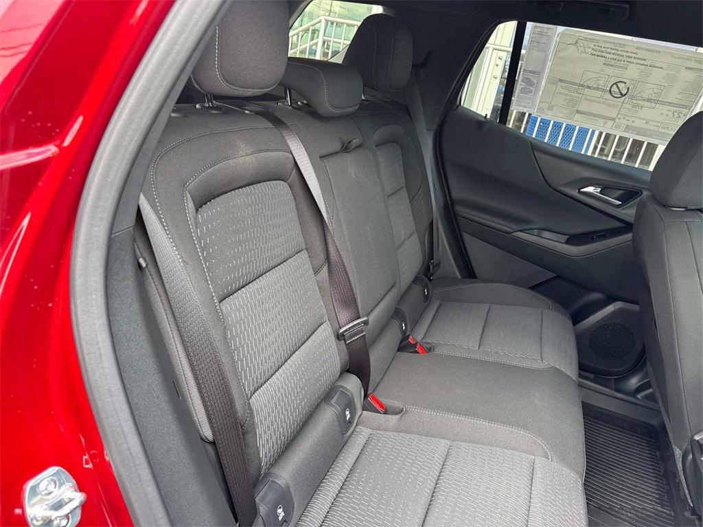 new 2026 Chevrolet Equinox car, priced at $29,930