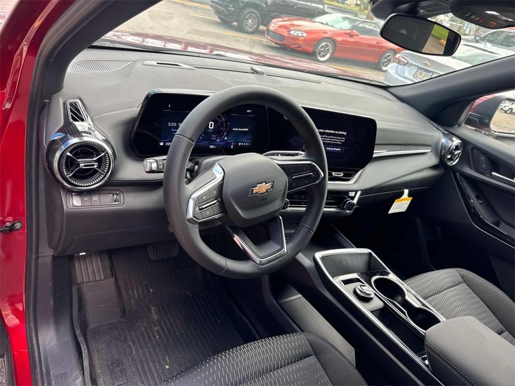 new 2026 Chevrolet Equinox car, priced at $29,930