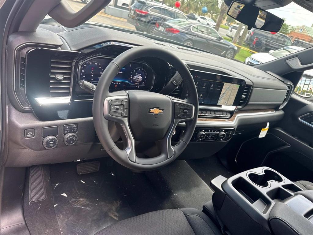 new 2025 Chevrolet Silverado 1500 car, priced at $43,545