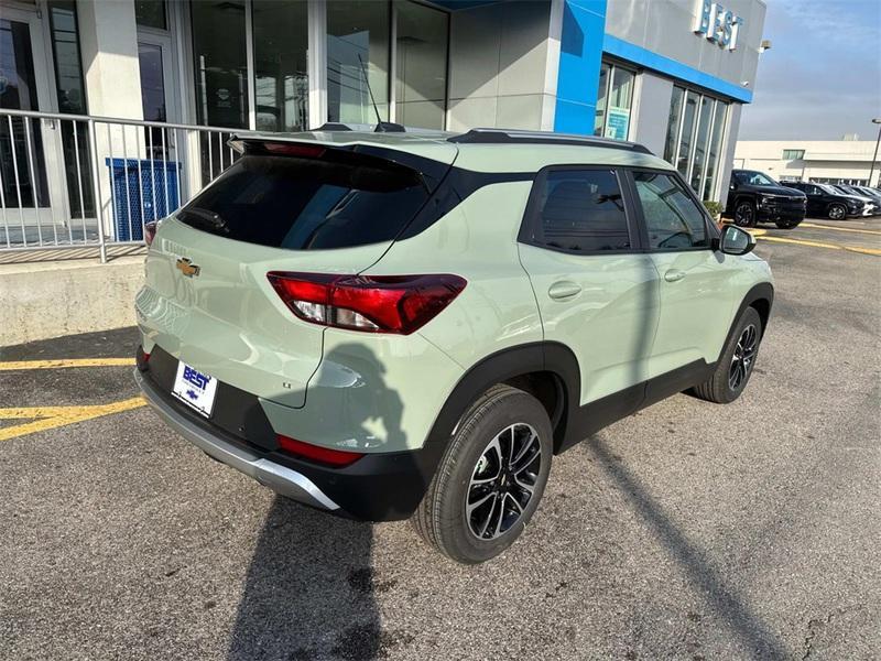 new 2025 Chevrolet TrailBlazer car, priced at $27,840