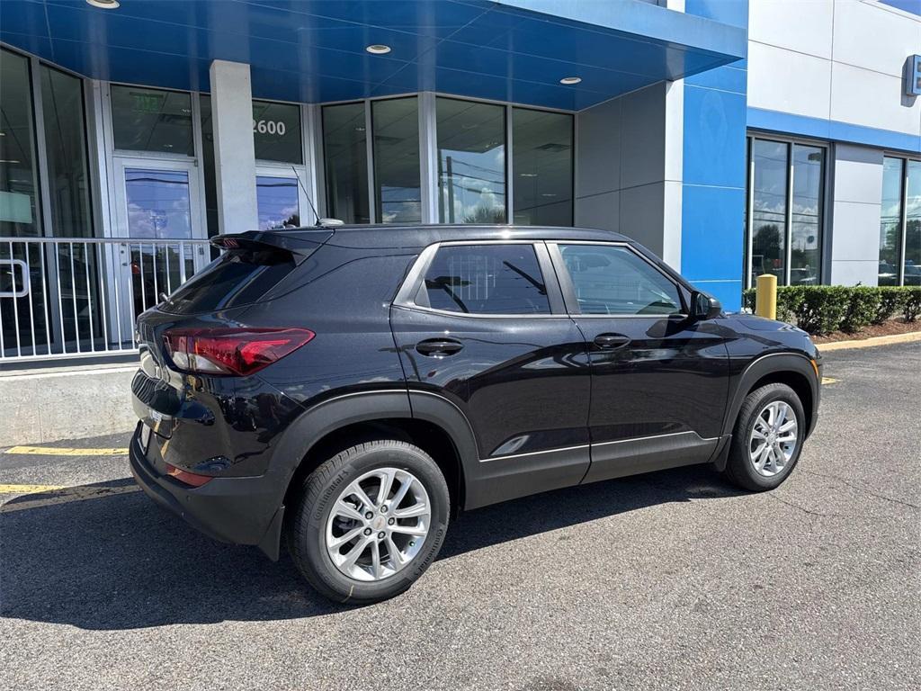new 2026 Chevrolet TrailBlazer car, priced at $23,555
