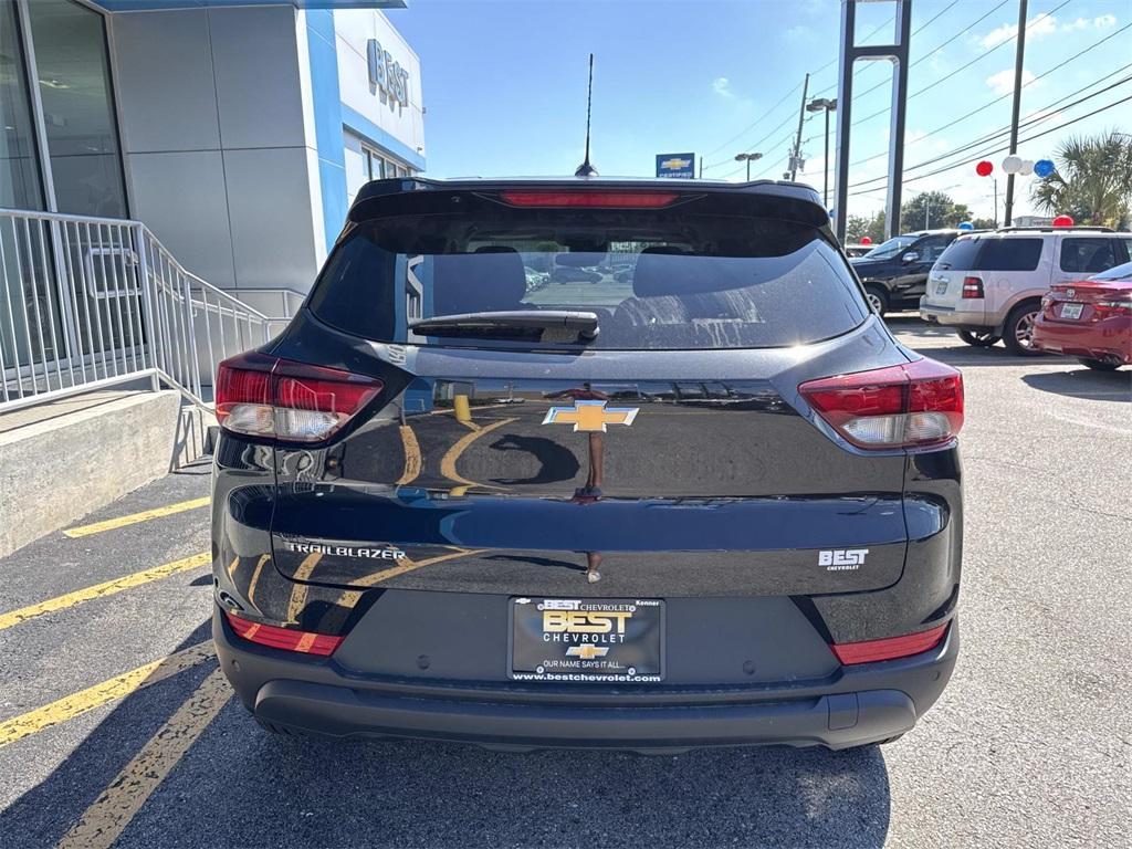 new 2026 Chevrolet TrailBlazer car, priced at $23,555
