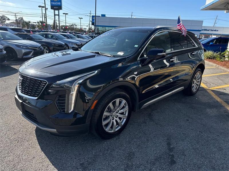 used 2022 Cadillac XT4 car, priced at $23,895