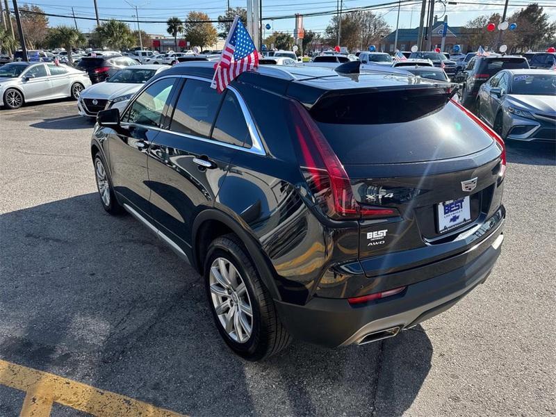 used 2022 Cadillac XT4 car, priced at $23,895