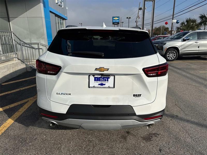 new 2025 Chevrolet Blazer car, priced at $38,170