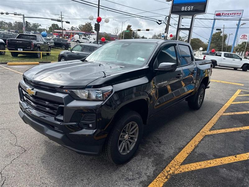 new 2024 Chevrolet Colorado car, priced at $32,170