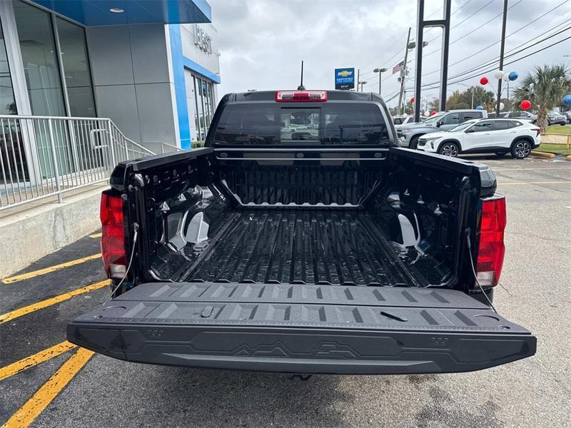 new 2024 Chevrolet Colorado car, priced at $32,170