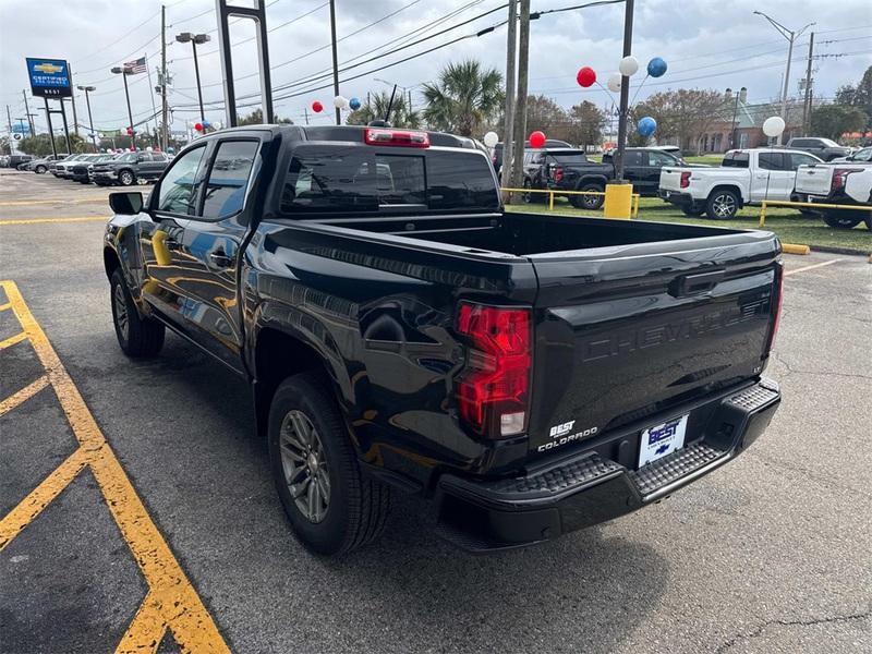 new 2024 Chevrolet Colorado car, priced at $32,170