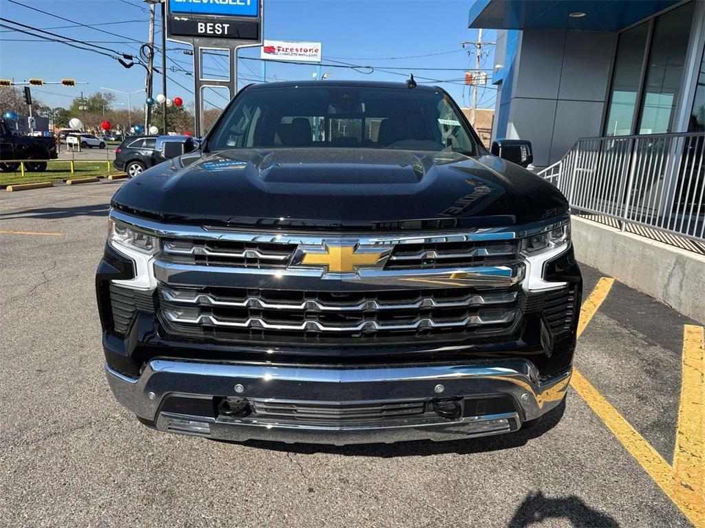 new 2025 Chevrolet Silverado 1500 car, priced at $60,455