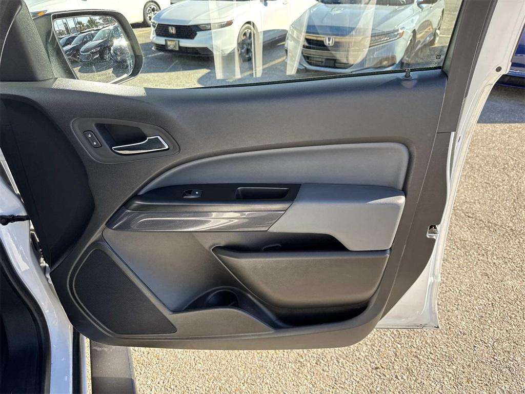 used 2022 Chevrolet Colorado car, priced at $28,061